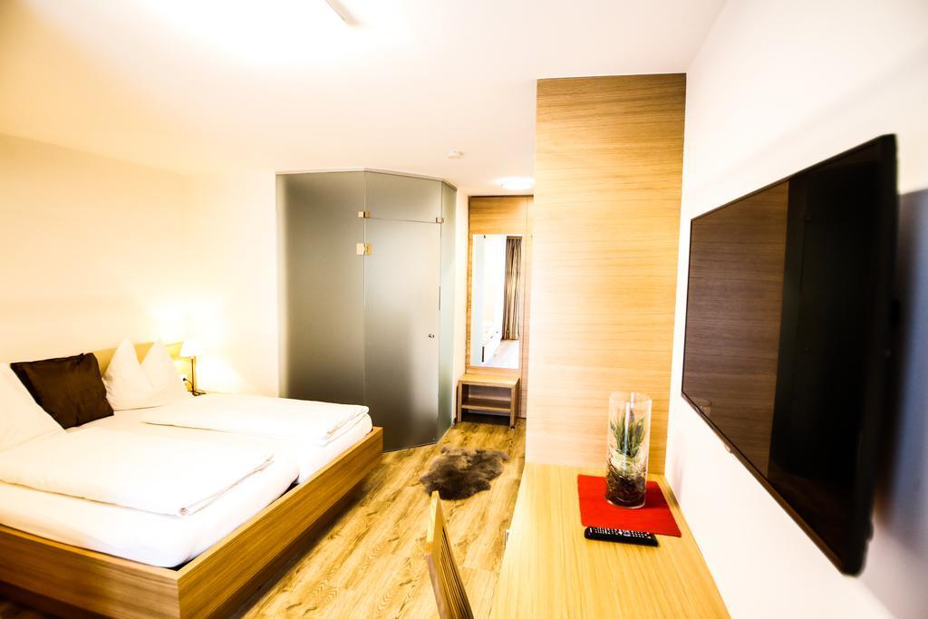 Pension Cafe Maier Golling an der Salzach Quarto foto