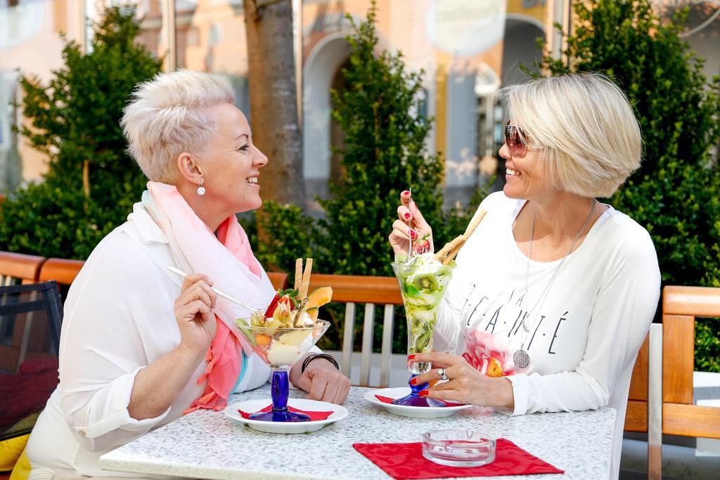 Pension Cafe Maier Golling an der Salzach Exterior foto