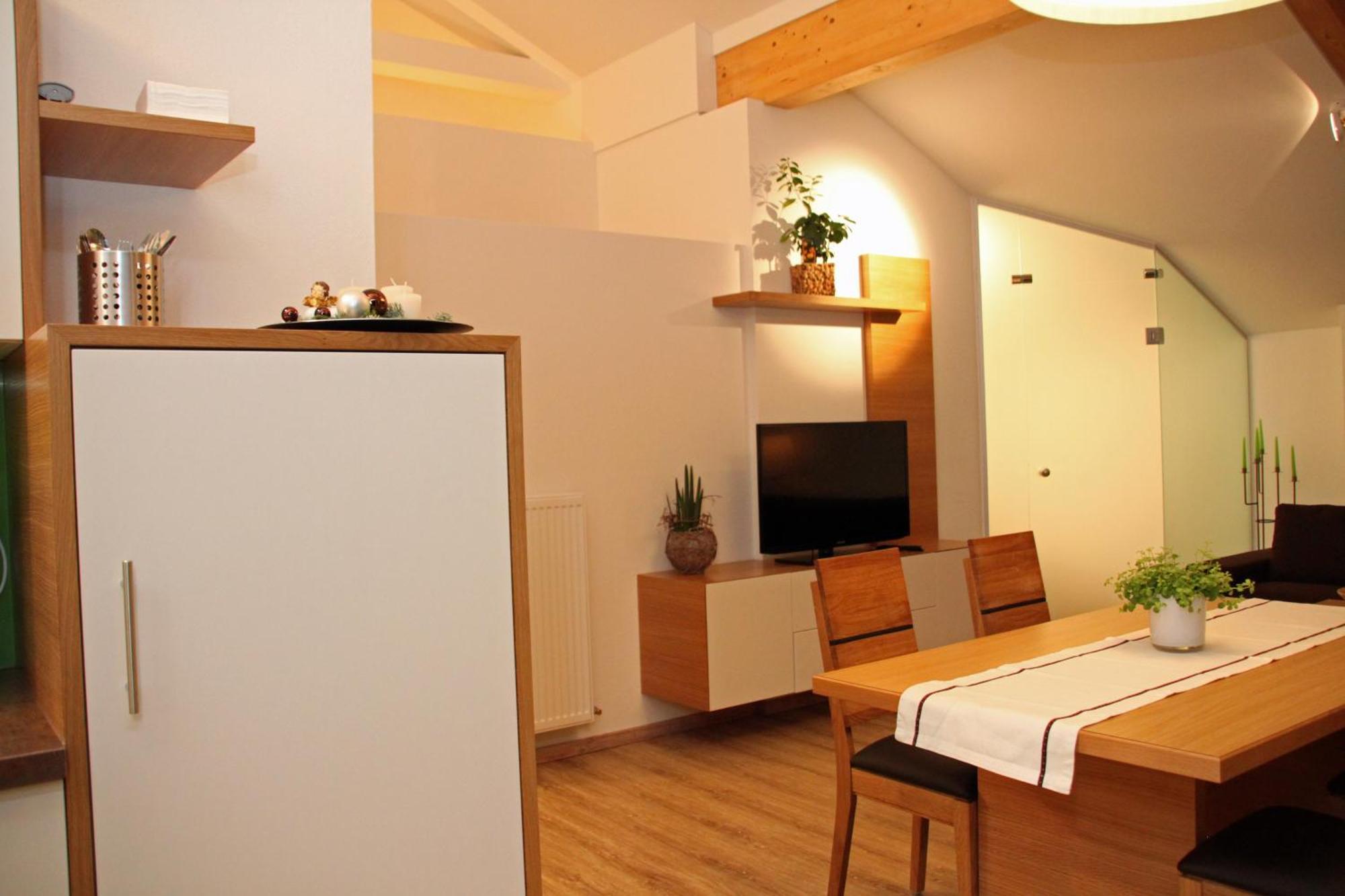Pension Cafe Maier Golling an der Salzach Exterior foto